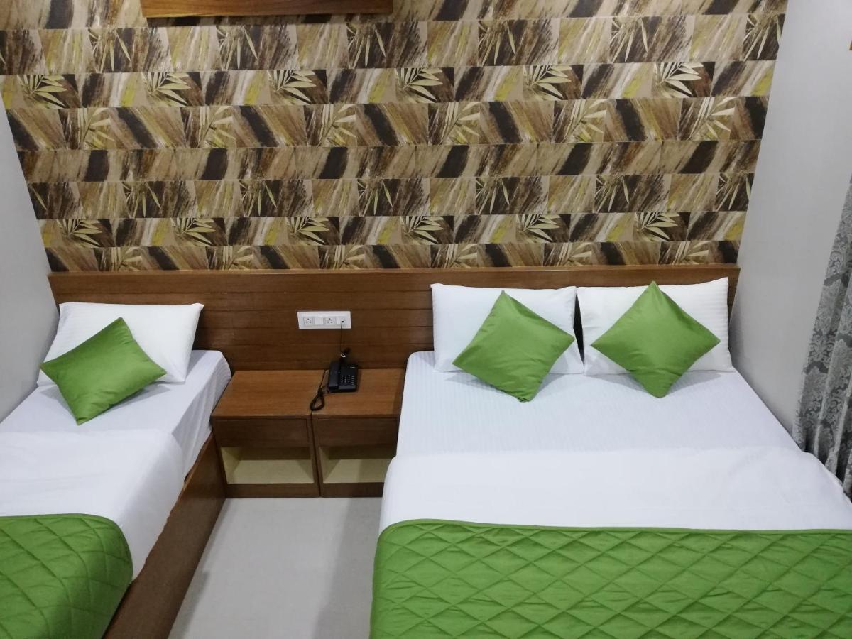 Olivia Inn And Suites Bangalore Exterior photo