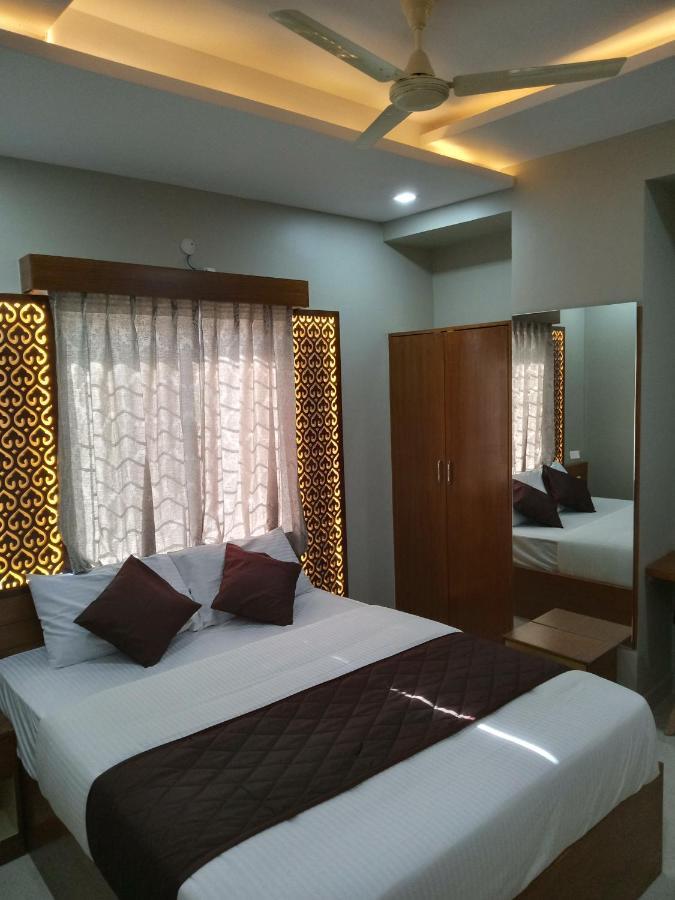 Olivia Inn And Suites Bangalore Exterior photo