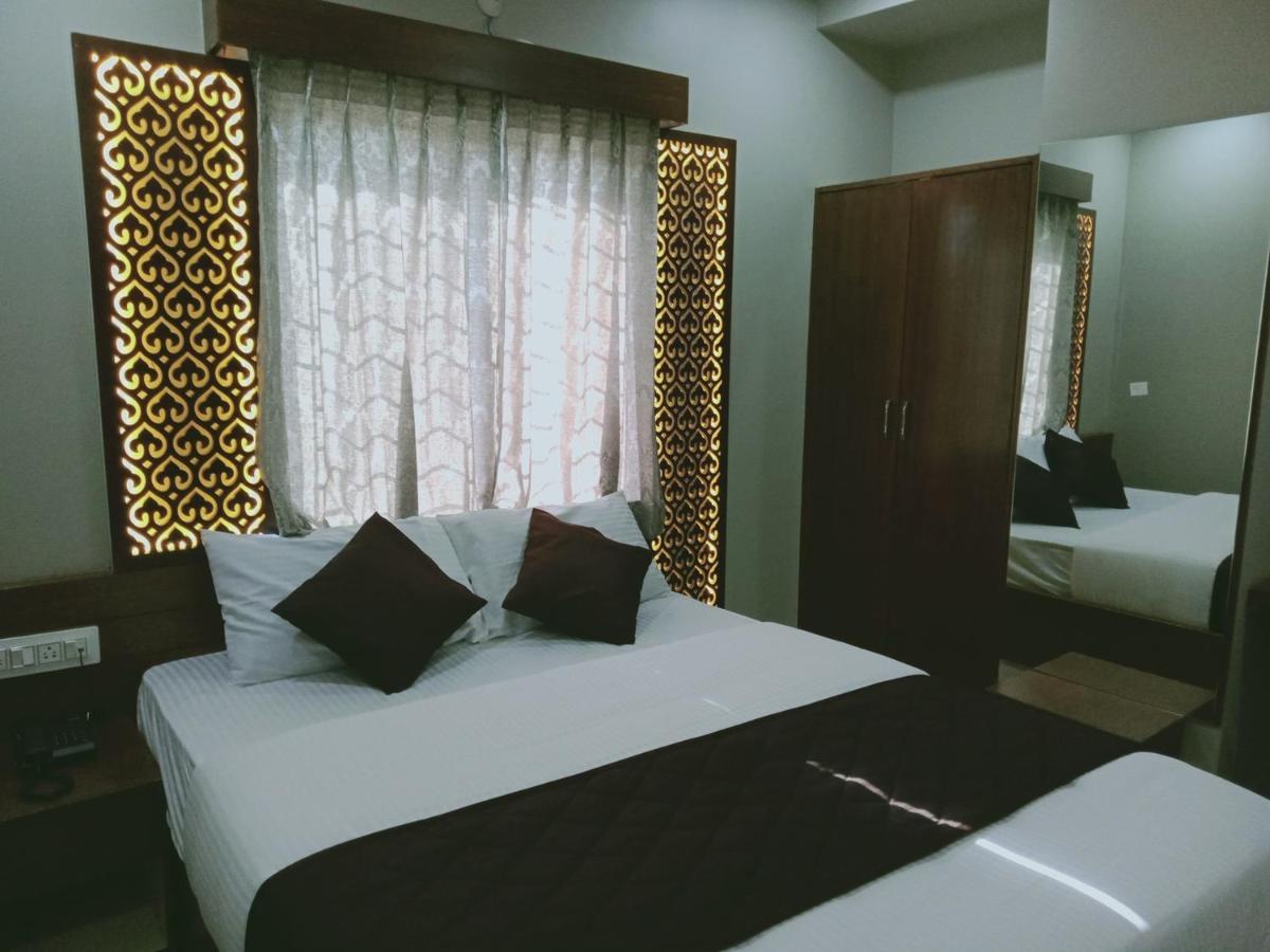 Olivia Inn And Suites Bangalore Exterior photo